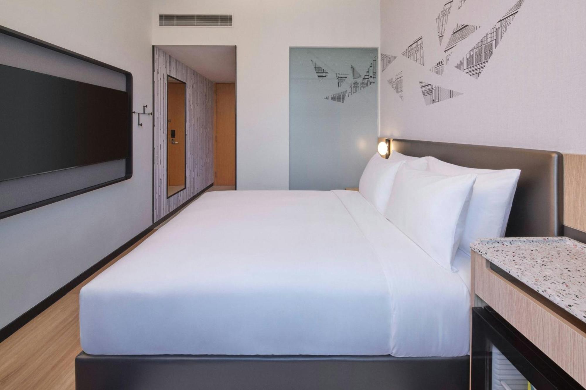 Aloft Novena Khách sạn 4*